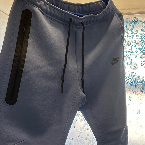 Nike “Icy” Blue Joggers 100% Authentic No Stains No Tears EUC - Picture 3 of 8